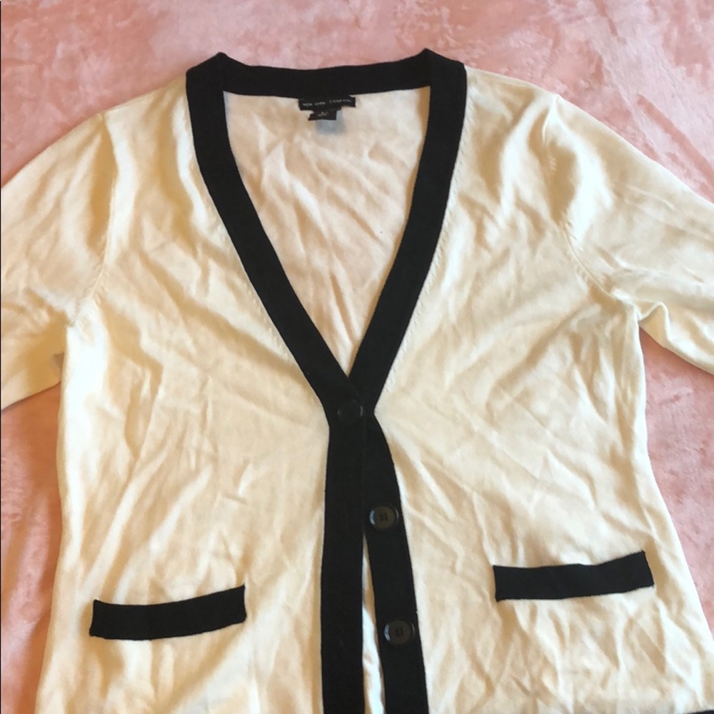 New York and Company cardigan